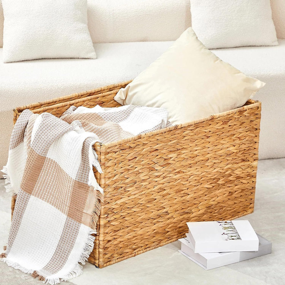 Wonderjune 30 x 17.7 x 17.7 Inch Water Hyacinth Wicker Storage Trunk