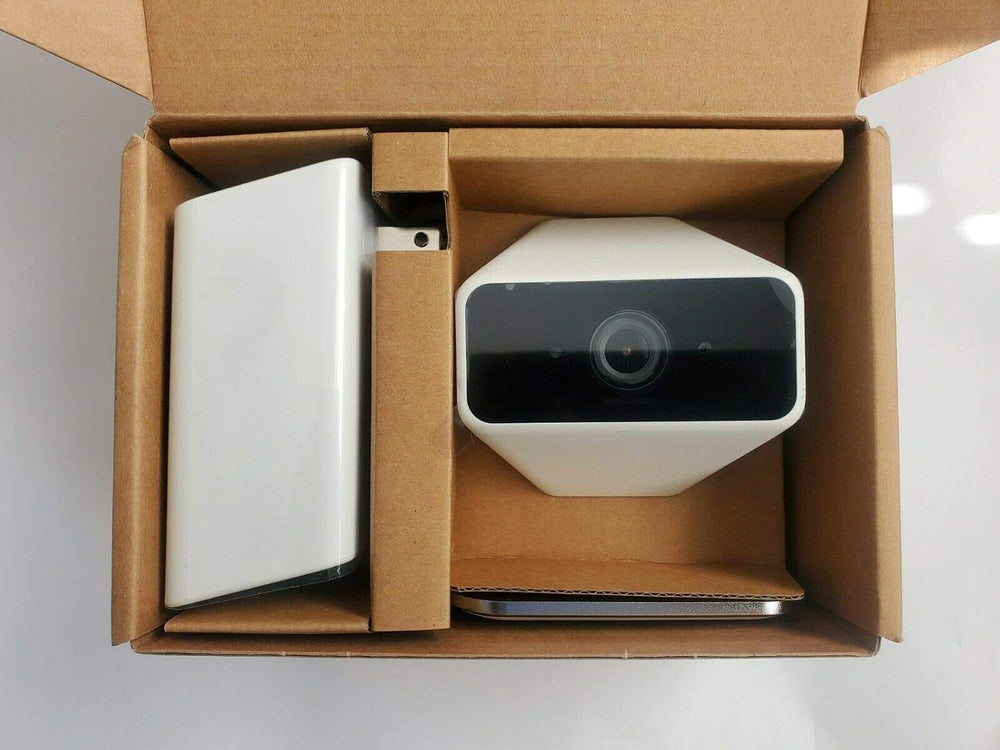 Xfinity outdoor Xchc2AEW Home Wireless Security Camera 720p Hd White Model SC...