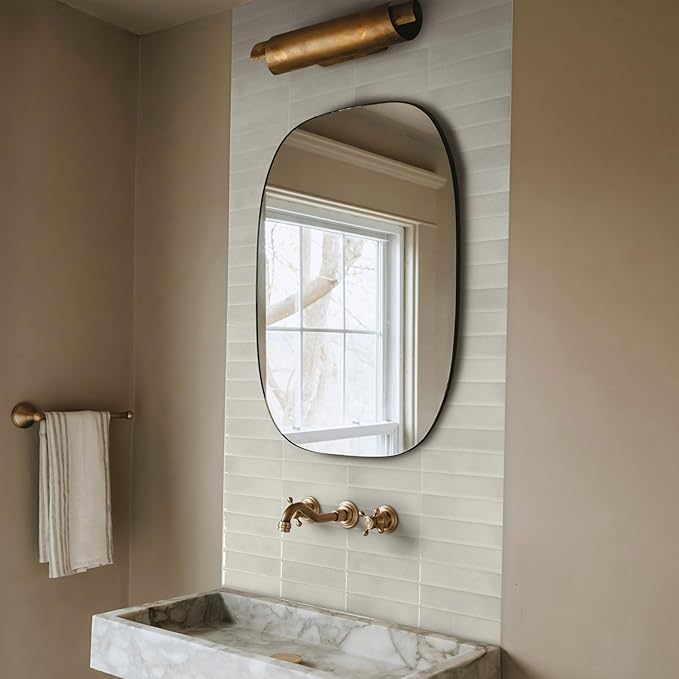 SMART TILES Peel and Stick Backsplash