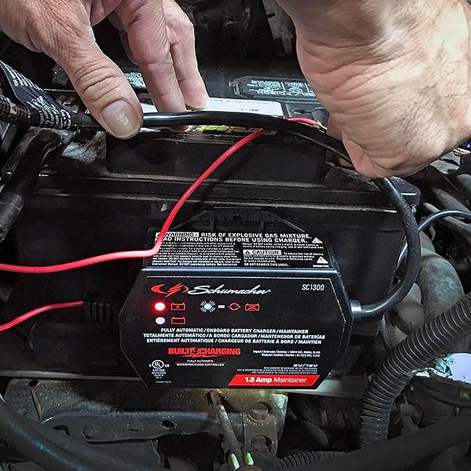 Schumacher Electric 1.5A Car Battery Charger and Maintainer, 3-in-1 Solution
